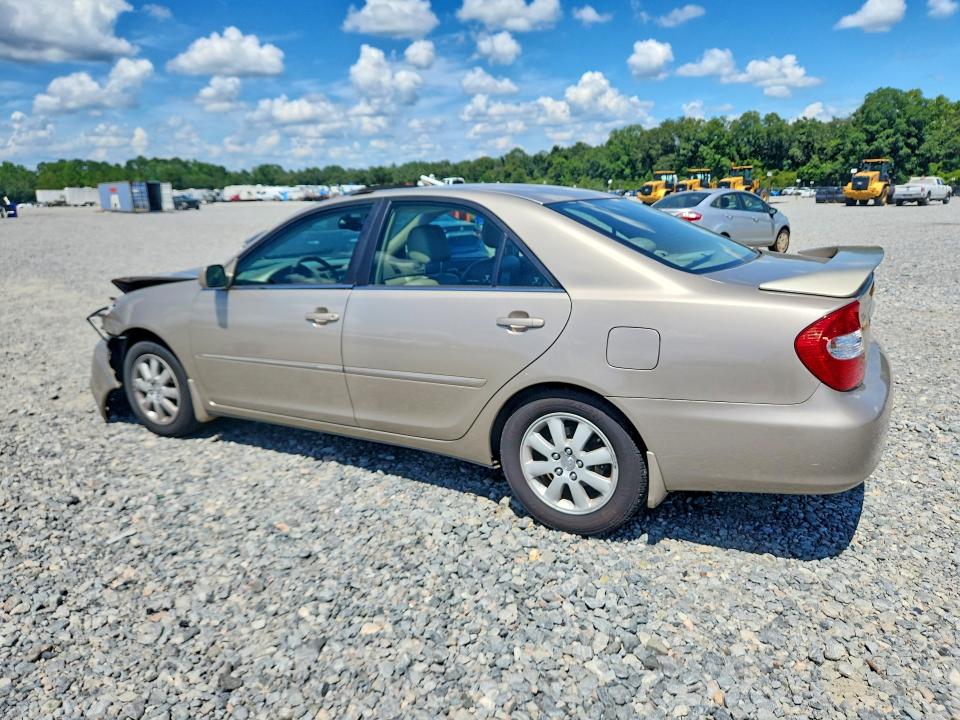 Zdjęcie 2 z aukcji – 2002 TOYOTA CAMRY z VIN 4T1BF30K72U533366