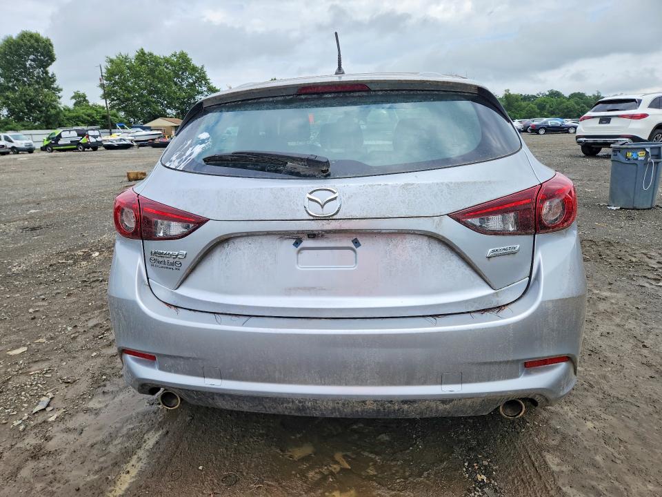 Photo 6 from auction – 2018 MAZDA 3 with VIN 3MZBN1K77JM231354