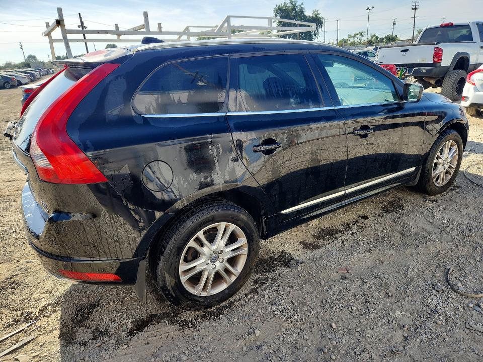 Photo 3 from auction – 2016 VOLVO XC60 with VIN YV4612RK6G2872265