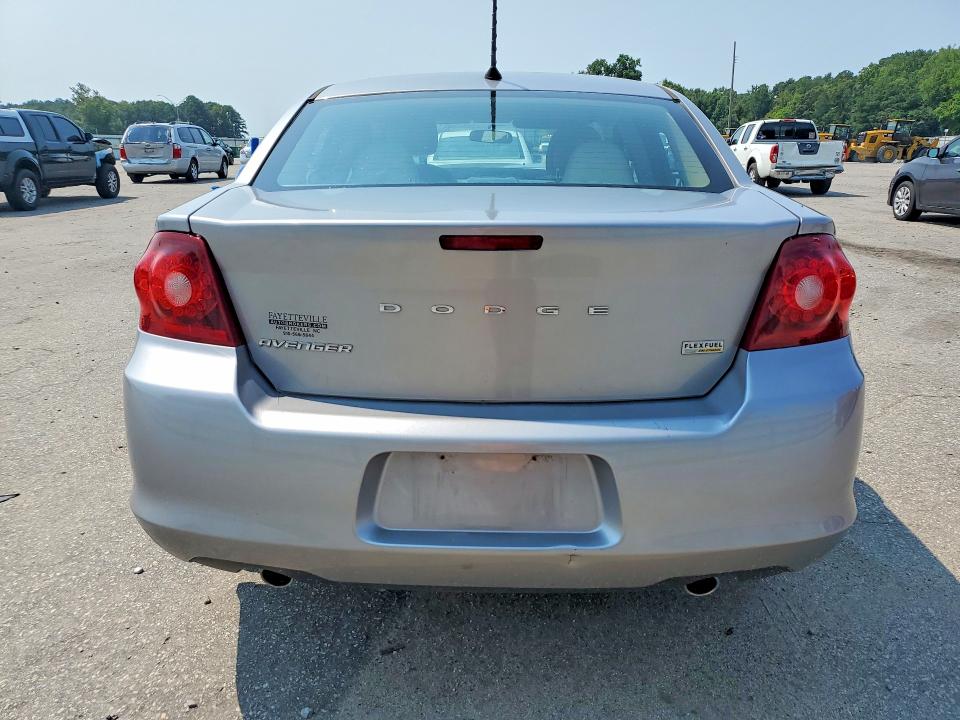 Foto 6 de la subasta – 2014 DODGE AVENGER con VIN 1C3CDZAG6EN132440