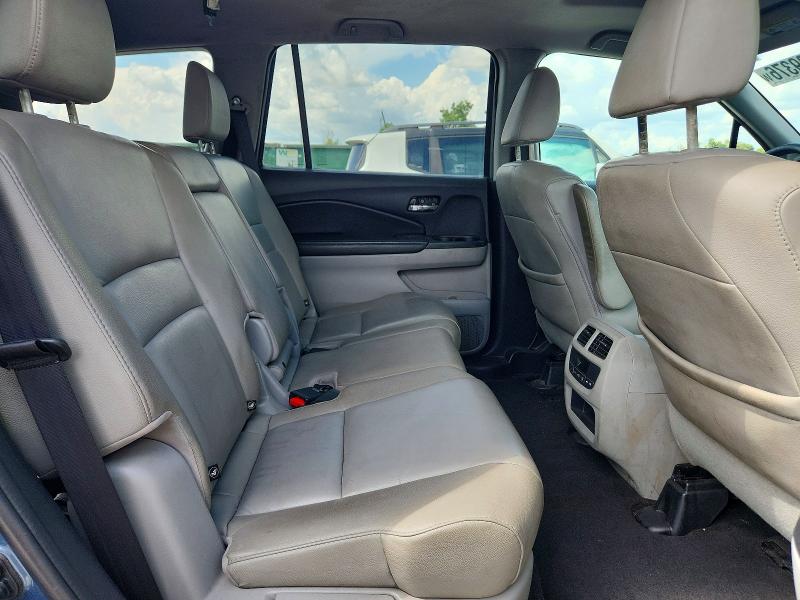 Photo 11 from auction – 2016 HONDA PILOT with VIN 5FNYF6H5XGB076003