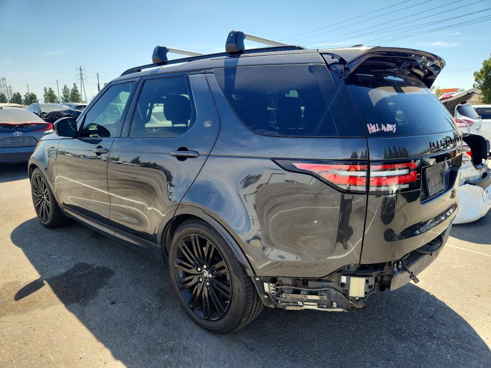 Photo 2 from auction – 2017 LAND ROVER DISCOVERY with VIN SALRRBBK0HA040018