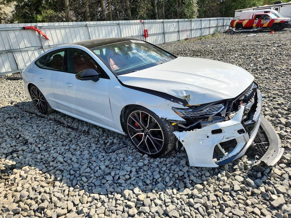 Photo 4 from auction – 2020 AUDI S7 with VIN WAUSFAF25LN015572