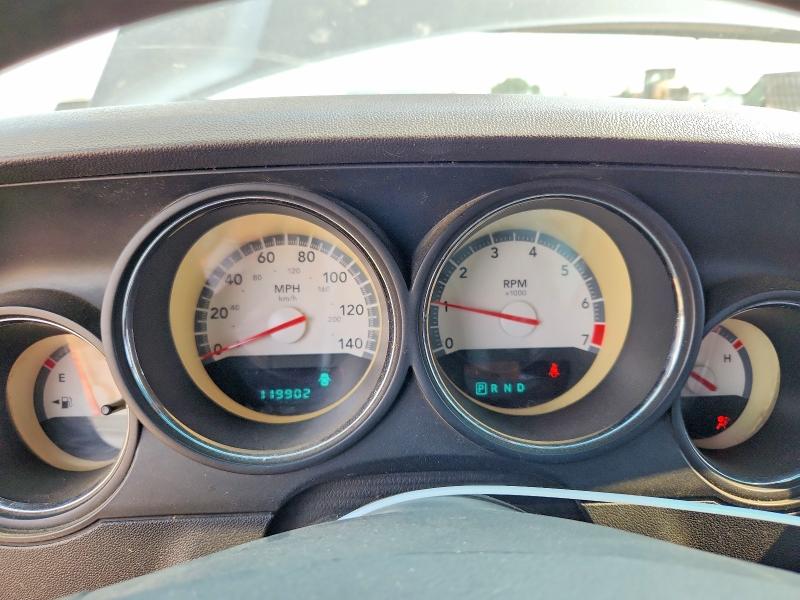 Photo 9 from auction – 2010 DODGE CHALLENGER with VIN 2B3CJ4DV5AH261520