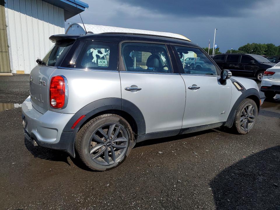 Photo 3 from auction – 2013 MINI COOPER with VIN WMWZC5C56DWP34452