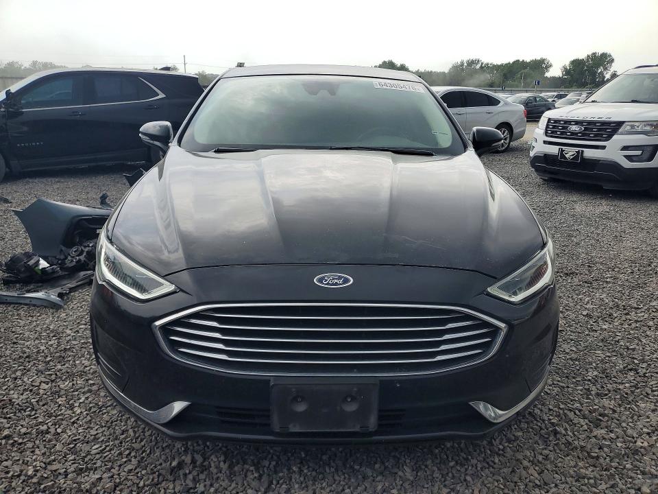 Photo 5 from auction – 2019 FORD FUSION with VIN 3FA6P0CD7KR117426