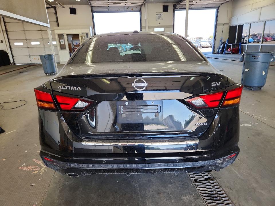 Photo 6 from auction – 2023 NISSAN ALTIMA with VIN 1N4BL4DW9PN424091