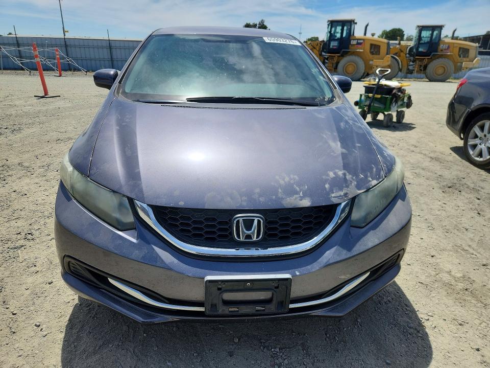 Foto 5 de la subasta – 2015 HONDA CIVIC con VIN 2HGFB2F59FH539337