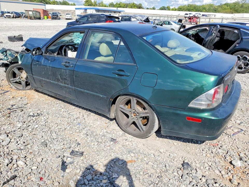 Photo 2 from auction – 2001 LEXUS IS with VIN JTHBD182010009418