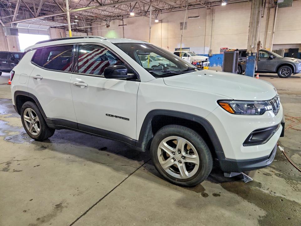 Photo 4 from auction – 2023 JEEP COMPASS with VIN 3C4NJDBN7PT552949