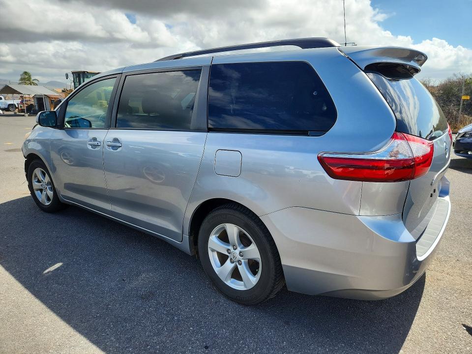 Photo 2 from auction – 2015 TOYOTA SIENNA with VIN 5TDKK3DC2FS532140