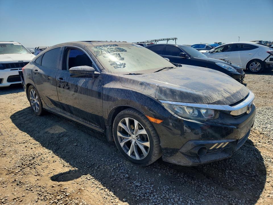 Снимка 4 от търг – 2016 HONDA CIVIC с VIN 19XFC2F75GE231656