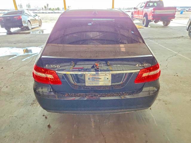 Photo 6 from auction – 2011 MERCEDES-BENZ E with VIN WDDHF8HB9BA372316