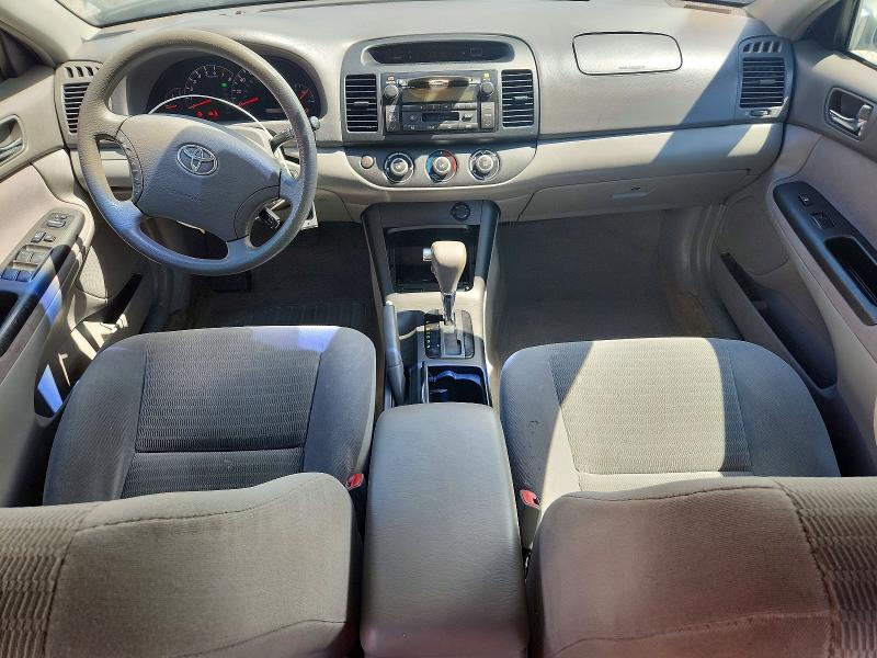 Photo 8 from auction – 2005 TOYOTA CAMRY with VIN 4T1BE32K55U516537