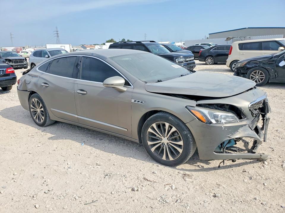 Photo 4 from auction – 2017 BUICK LACROSSE with VIN 1G4ZR5SS5HU175899