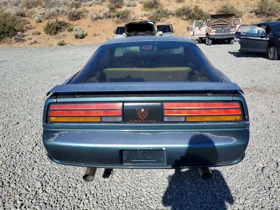 Photo 6 from auction – 1992 PONTIAC FIREBIRD with VIN 1G2FS23E2NL227403