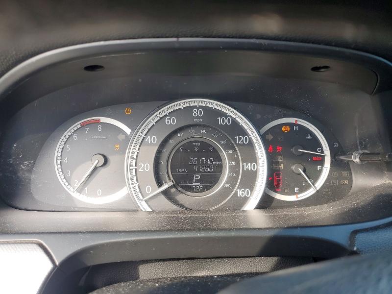 Снимка 9 от търг – 2015 HONDA ACCORD с VIN 1HGCR2F38FA257329