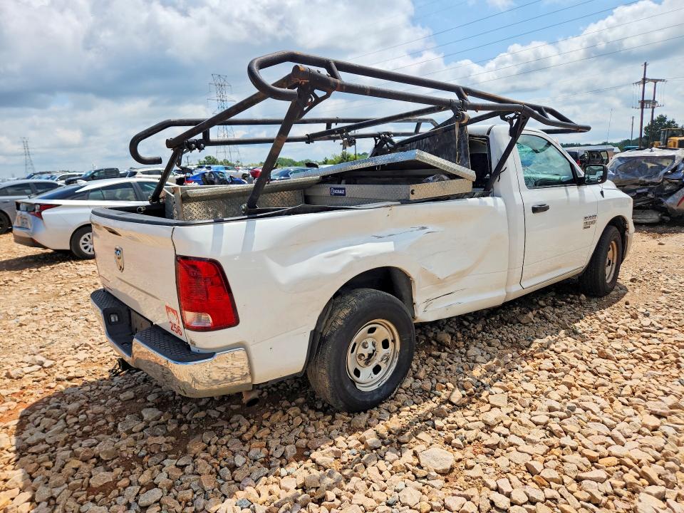 Photo 3 from auction – 2020 RAM 1500 TRADESMAN with VIN 3C6JR6DT7LG168937