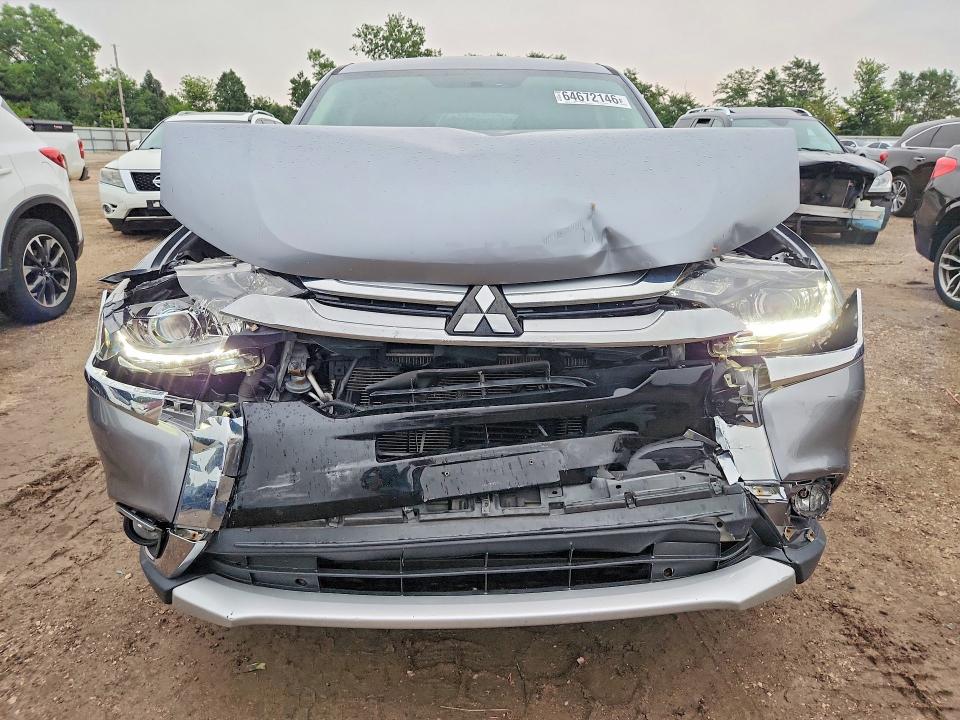 Photo 5 from auction – 2017 MITSUBISHI OUTLANDER with VIN JA4AD3A33HZ036446