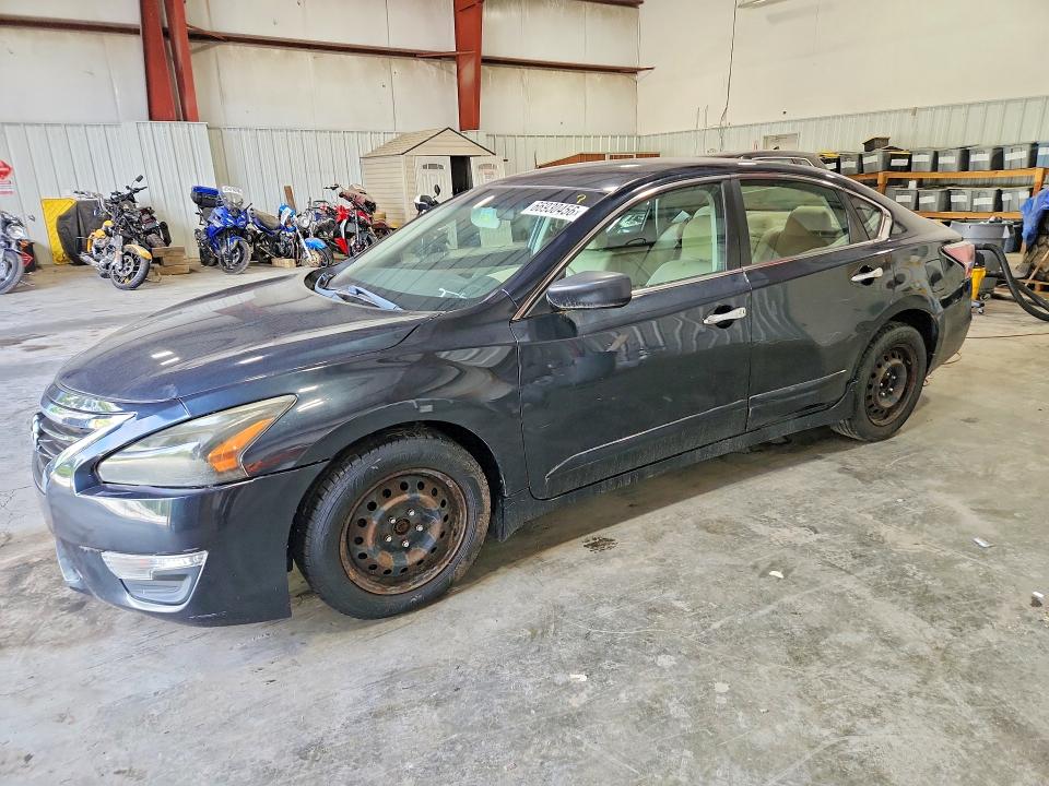 Zdjęcie 1 z aukcji – 2015 NISSAN ALTIMA z VIN 1N4AL3AP5FC111178