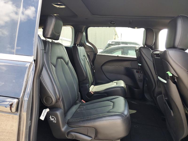 Photo 11 from auction – 2025 CHRYSLER PACIFICA with VIN 2C4RC1BG1SR580365