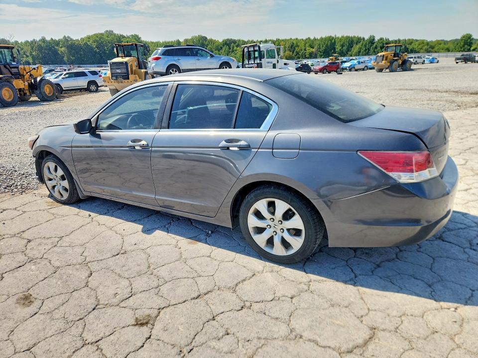 Photo 2 from auction – 2010 HONDA ACCORD with VIN 1HGCP2F75AA063827