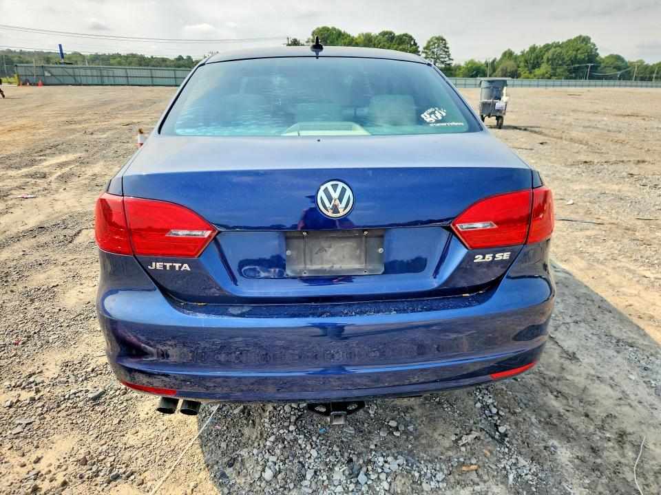 Photo 6 from auction – 2012 VOLKSWAGEN JETTA with VIN 3VWDX7AJ1CM463874