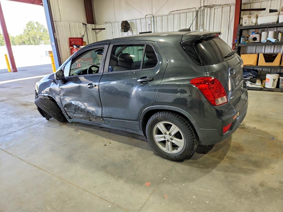 Photo 2 from auction – 2019 CHEVROLET TRAX with VIN 3GNCJKSB3KL191883