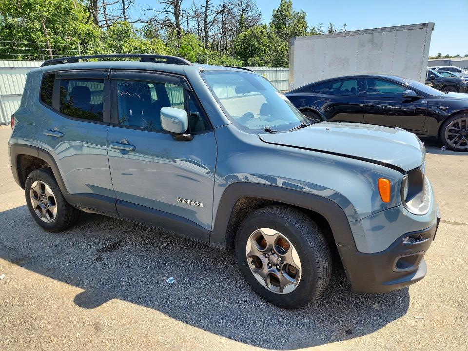 Photo 4 from auction – 2017 JEEP RENEGADE with VIN ZACCJBBH7HPF93421