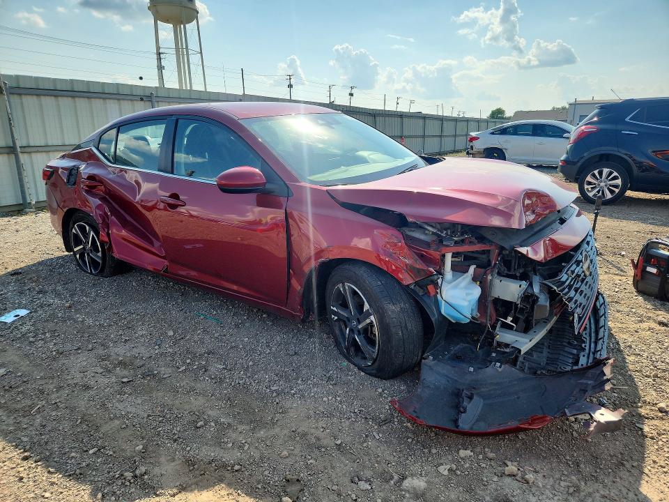 Photo 4 from auction – 2024 NISSAN SENTRA with VIN 3N1AB8CV5RY210040