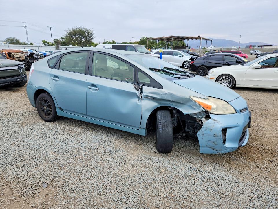 Foto 4 de la subasta – 2012 TOYOTA PRIUS con VIN JTDKN3DU1C1590104