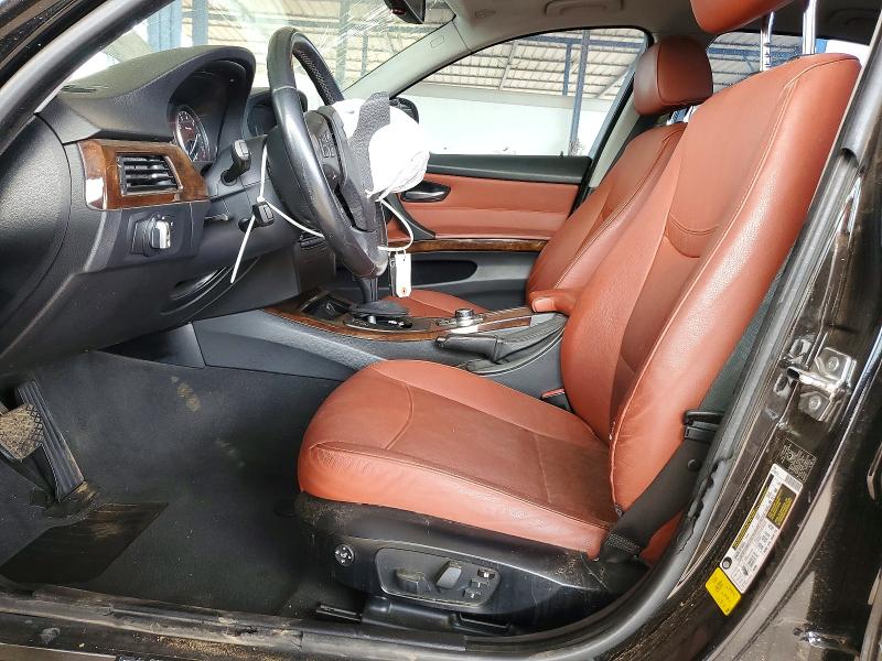 Photo 7 from auction – 2009 BMW 328 with VIN WBAPH57589NL79378