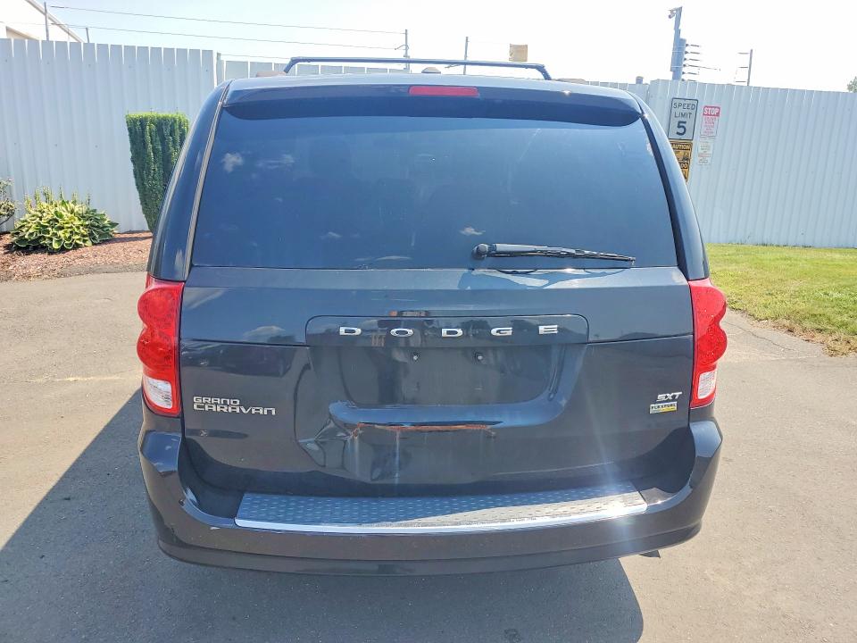 Photo 6 from auction – 2016 DODGE GRAND CARAVAN with VIN 2C4RDGCG4GR380313