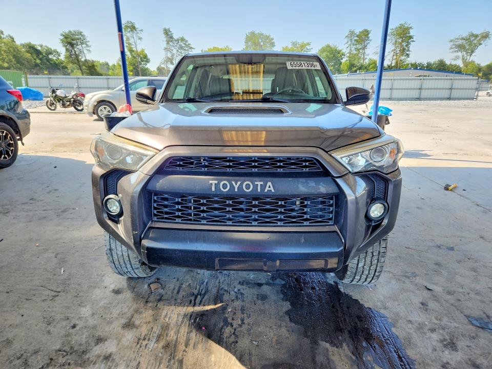 Photo 5 from auction – 2016 TOYOTA 4RUNNER with VIN JTEBU5JR5G5366441
