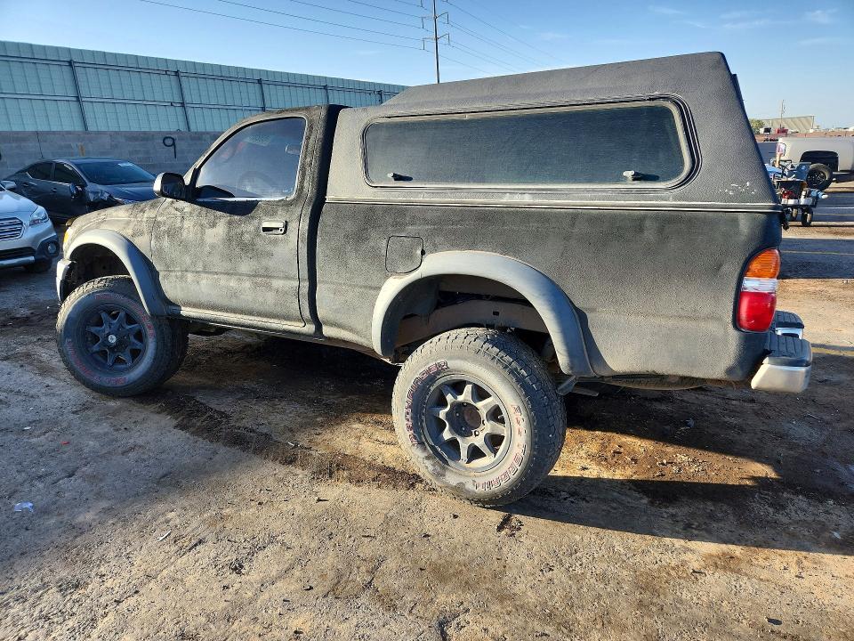Photo 2 from auction – 2002 TOYOTA TACOMA with VIN 5TENM92NX2Z126862