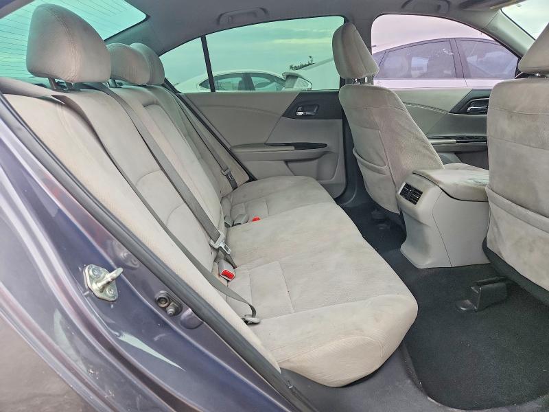 Photo 10 from auction – 2015 HONDA ACCORD with VIN 1HGCR2F72FA208419