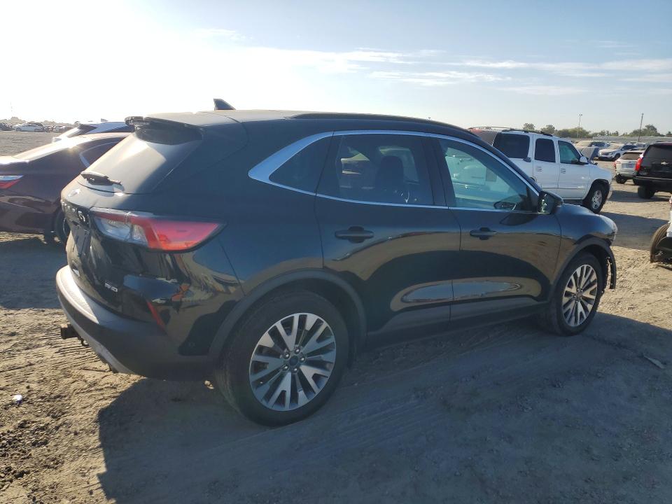 Photo 3 from auction – 2020 FORD ESCAPE with VIN 1FMCU9J95LUC77447