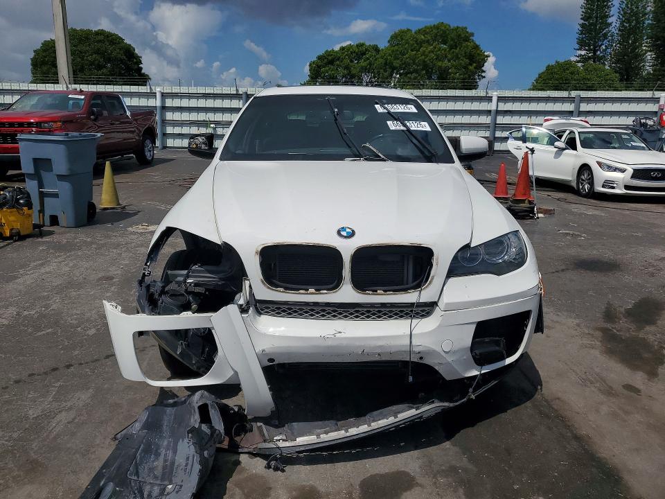 Photo 5 from auction – 2014 BMW X6 with VIN 5UXFG2C55E0K41647
