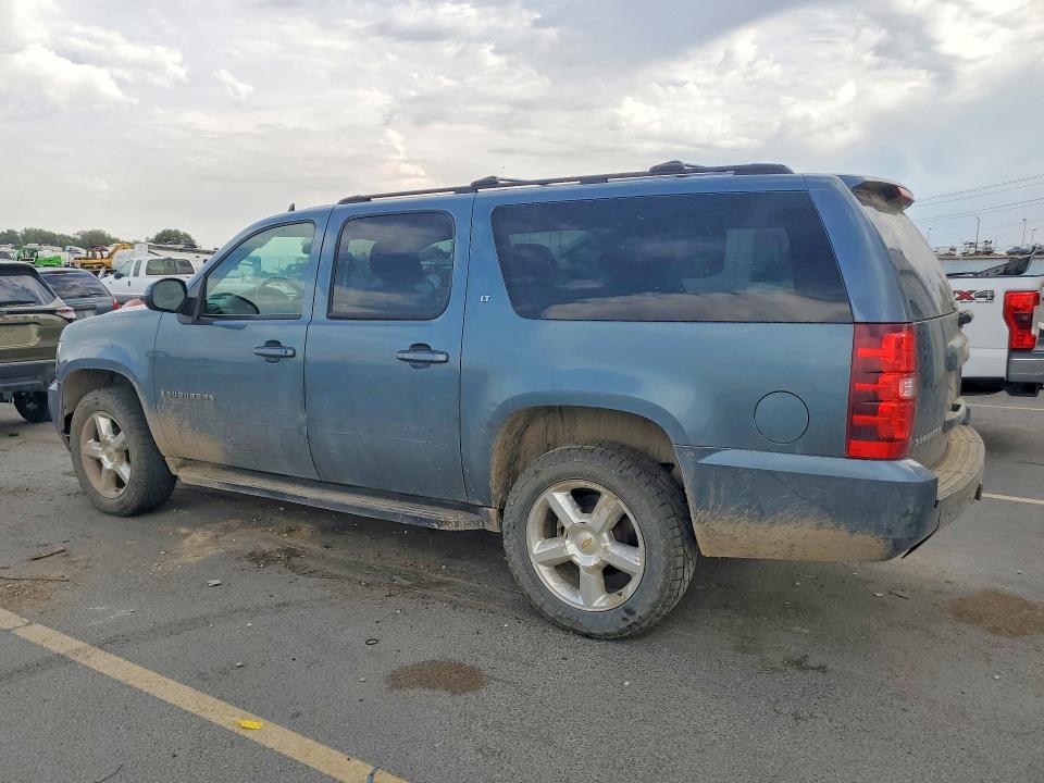 Photo 2 from auction – 2009 CHEVROLET SUBURBAN with VIN 1GNFK26399R226345