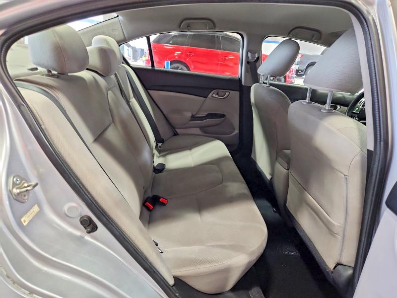 Photo 10 from auction – 2013 HONDA CIVIC with VIN 2HGFB2F57DH570289
