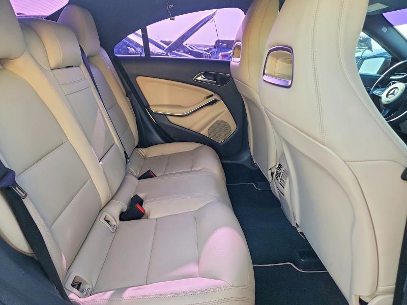 Photo 10 from auction – 2015 MERCEDES-BENZ CLA with VIN WDDSJ4GB2FN210962