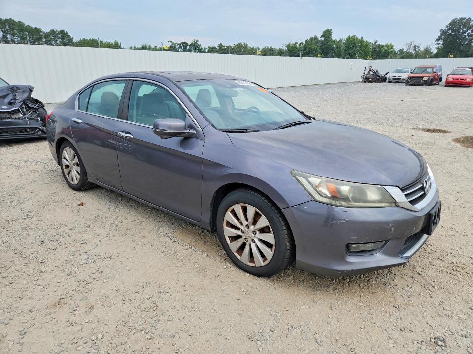 Photo 4 from auction – 2014 HONDA ACCORD with VIN 1HGCR2F88EA062342