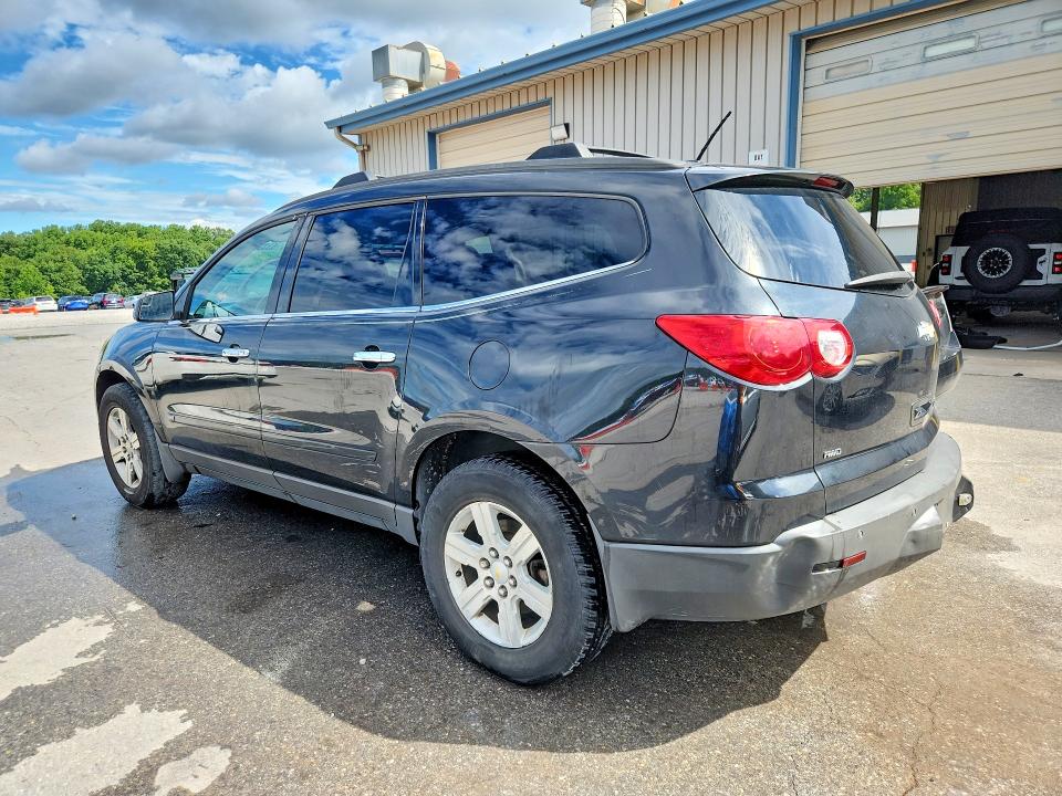 Zdjęcie 2 z aukcji – 2010 CHEVROLET TRAVERSE z VIN 1GNLVFED4AJ218913