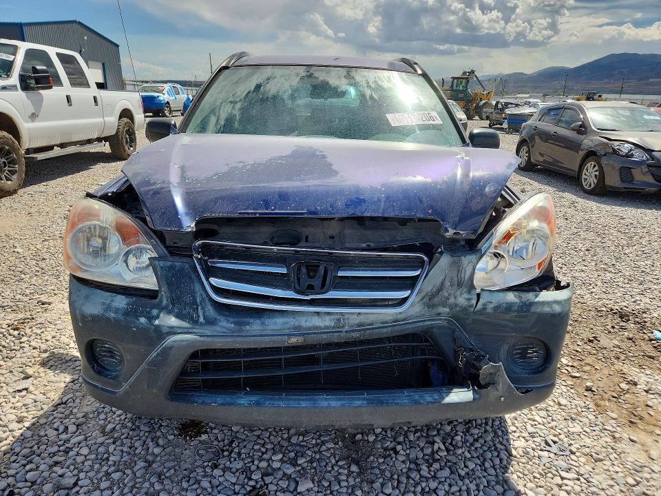 Photo 5 from auction – 2005 HONDA CR-V with VIN JHLRD685X5C007657