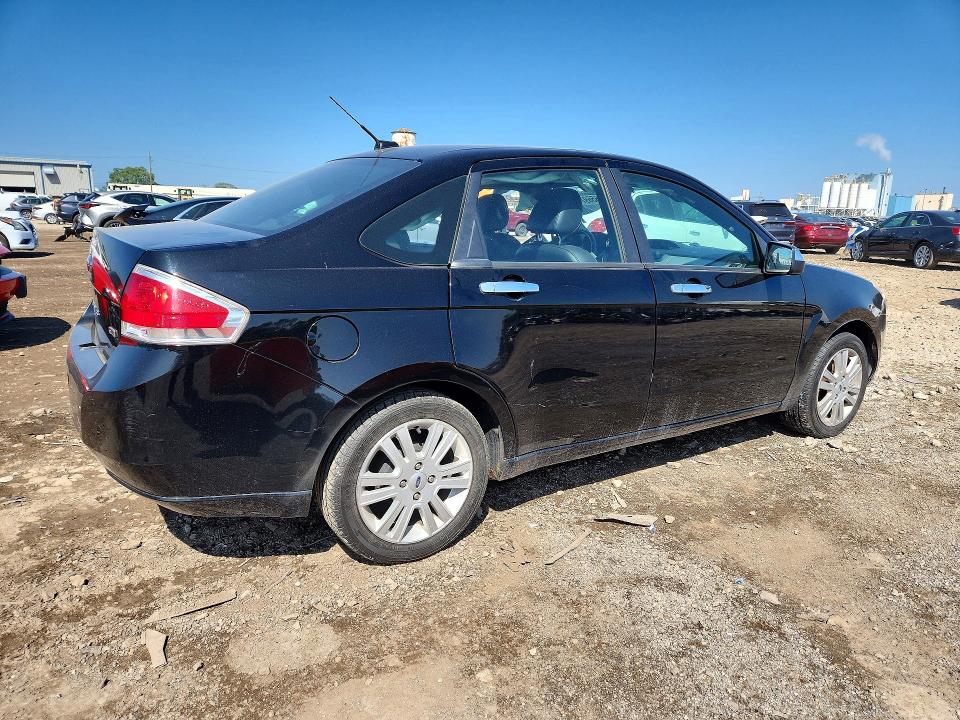 Photo 3 from auction – 2011 FORD FOCUS with VIN 1FAHP3HN5BW201866