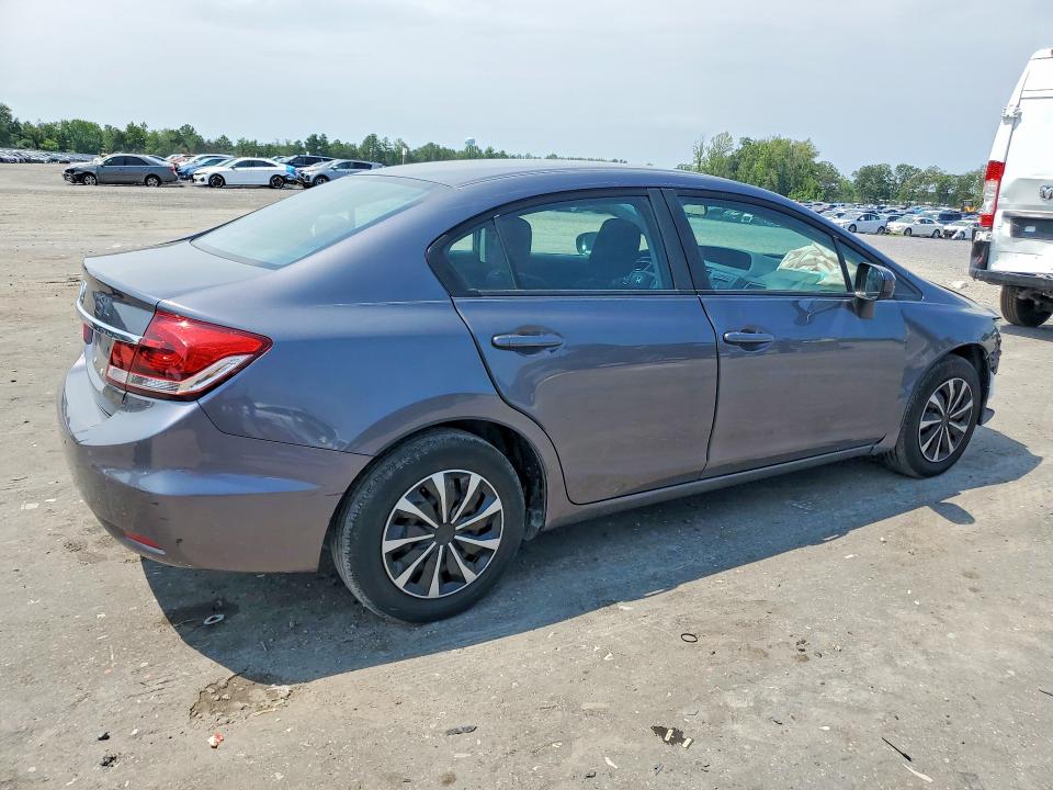Photo 3 from auction – 2015 HONDA CIVIC with VIN 19XFB2F58FE258883