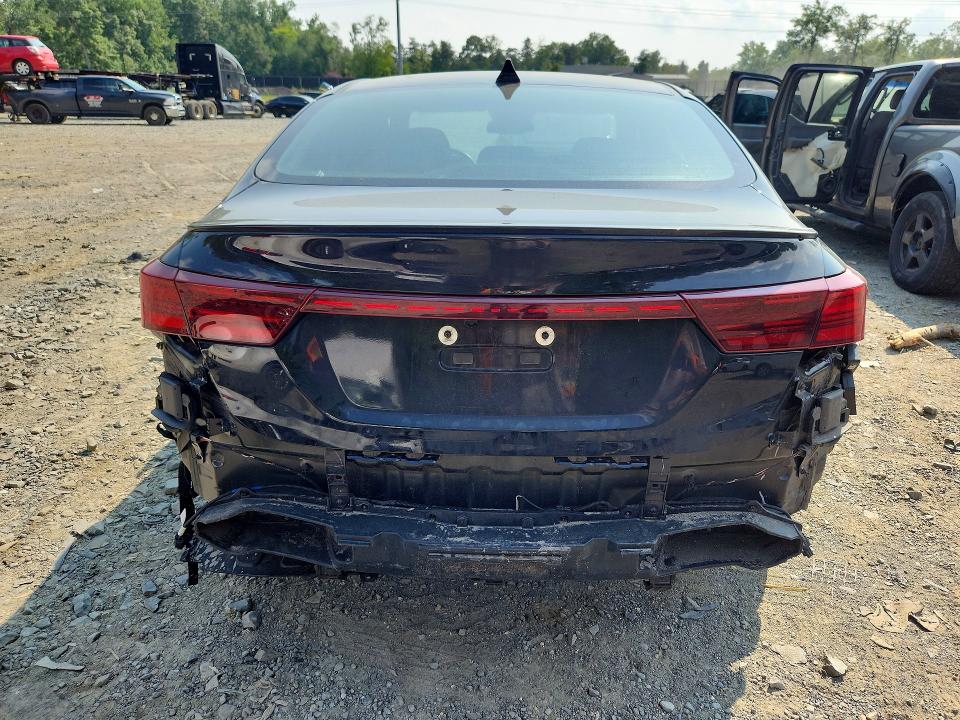 Photo 6 from auction – 2023 KIA FORTE with VIN 3KPF54AD3PE591026