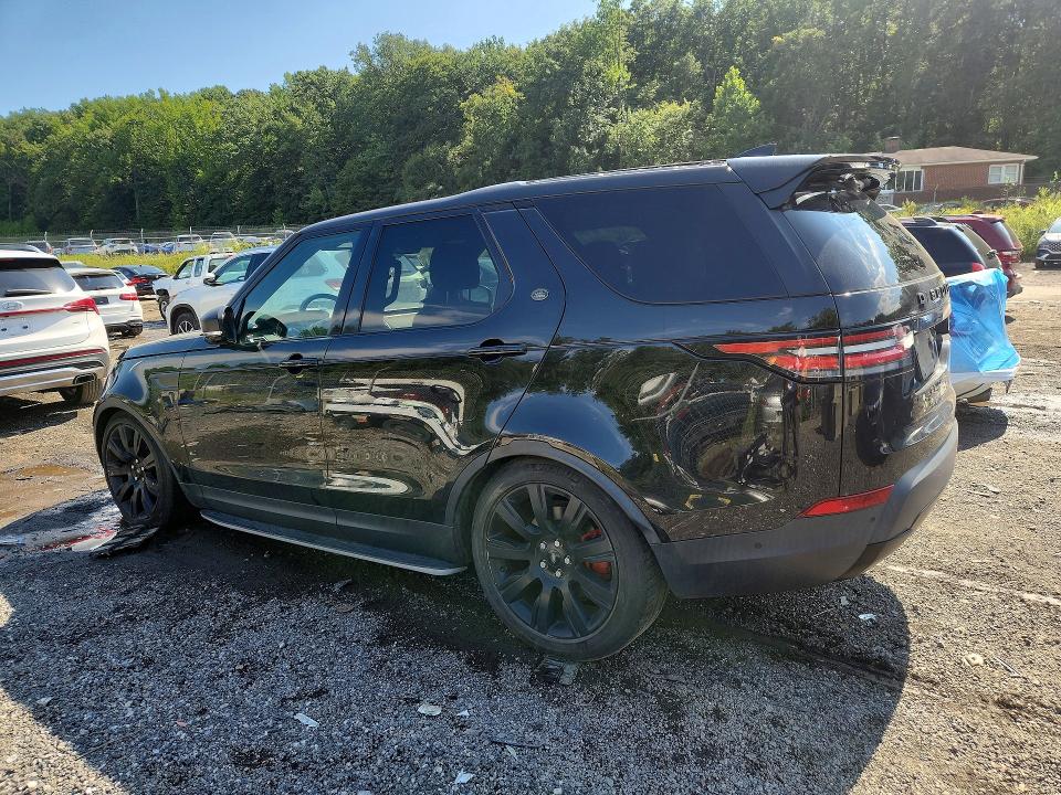 Photo 2 from auction – 2017 LAND ROVER DISCOVERY with VIN SALRRBBV6HA044181