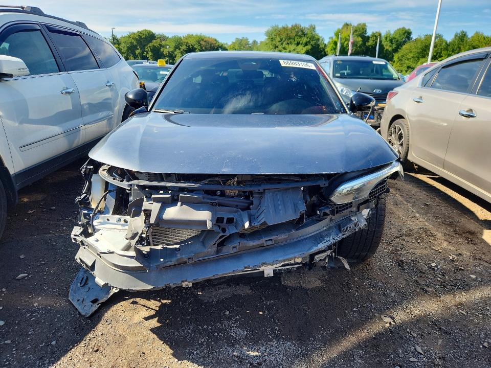 Photo 5 from auction – 2025 HONDA CIVIC with VIN 19XFL2H82SE011826