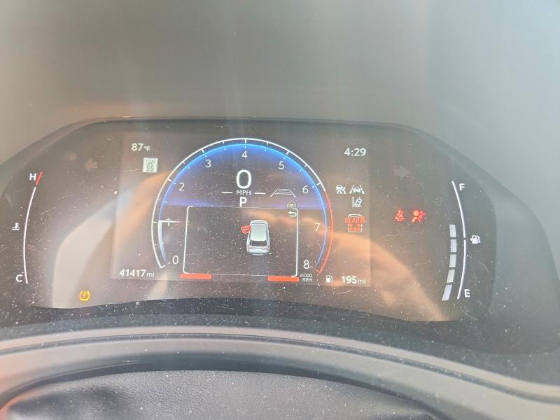 Photo 9 from auction – 2024 TOYOTA GRAND HIGHLANDER with VIN 5TDAAAB50RS033820